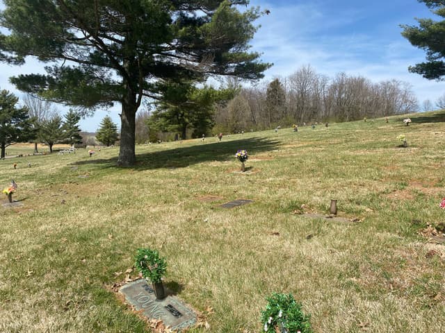 Multiple Graves for Sale - Sunset Funeral Home, Creamation Center, & Cemetery (Sunset Memorial Gardens) (4 Spots, LAST SUPPER SECTION)